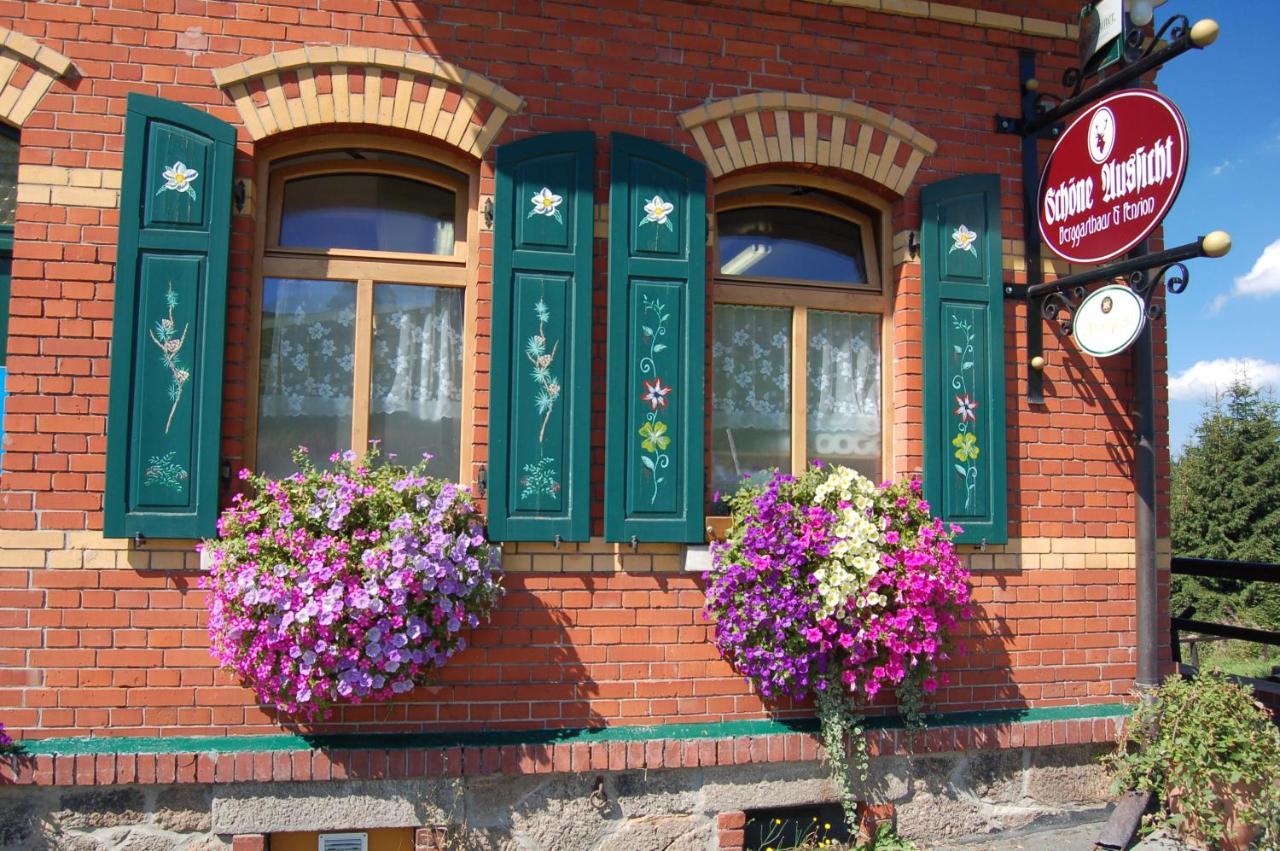 Berggasthaus & Pension Schoene Aussicht كلينغنتال المظهر الخارجي الصورة